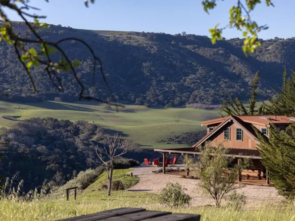 28000 Underwood Rd, Corral De Tierra, CA 93908
