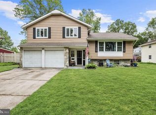 145 Pebblebrook Ln, Mount Laurel, NJ 08054