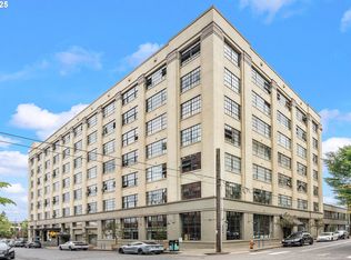 1314 NW Irving St APT 609, Portland, OR 97209