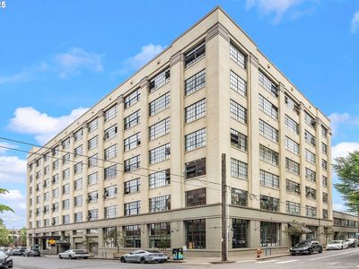 1314 NW Irving St APT 609, Portland, OR, 97209