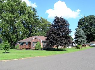 892 Worth Blvd, Pottstown, PA 19465