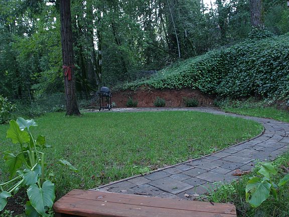 5th image of 10449 Woodside Dr