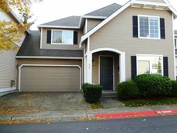 1st image of 433 226th Ln NE