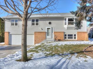 7432 Hyde Ave S, Cottage Grove, MN 55016