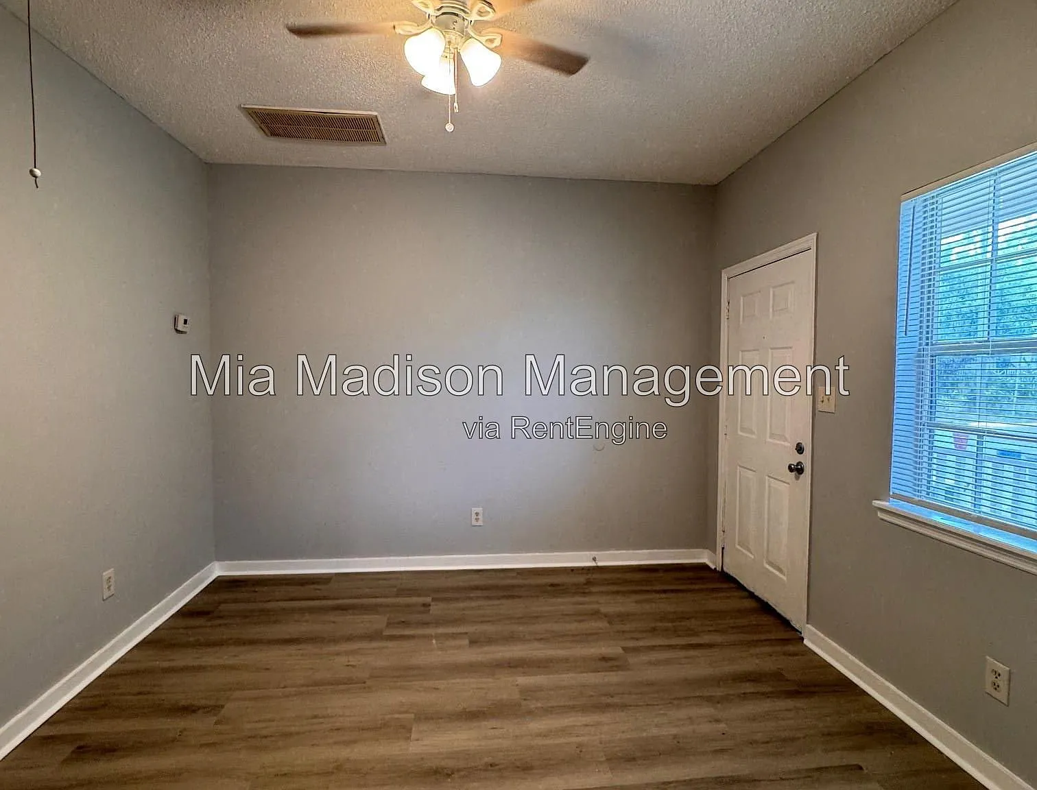 2 bed, 1.0 bath, 672 sqft, $1,250 — Photo 3