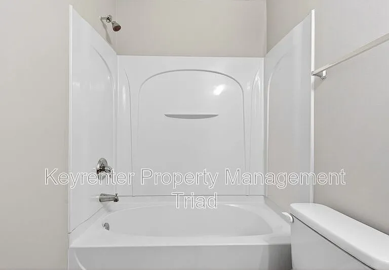 2703 Stafford St — Photo 31