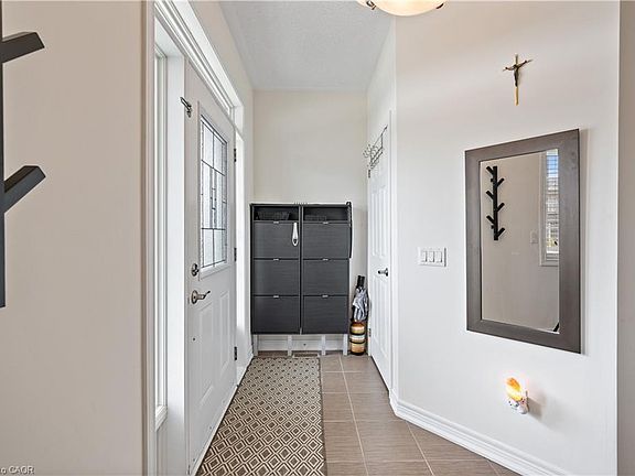 5th image of 436 Galbraith St