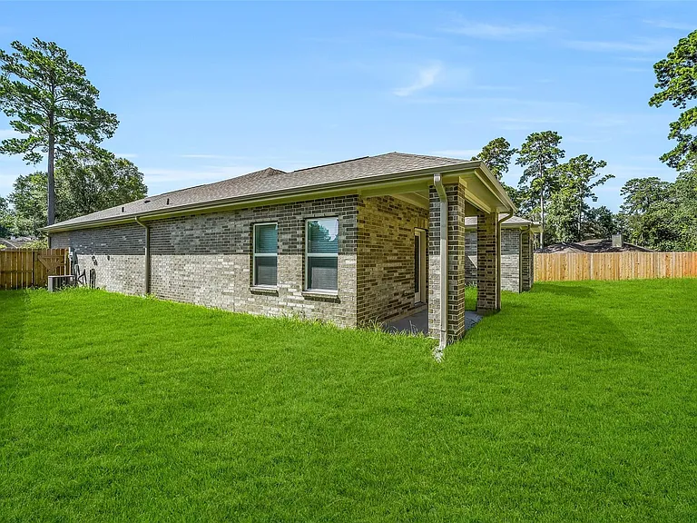 11943 Pondwood Dr — Photo 25