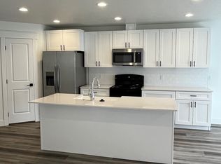2015 E Hulk Ln #2015, Nampa, ID 83687