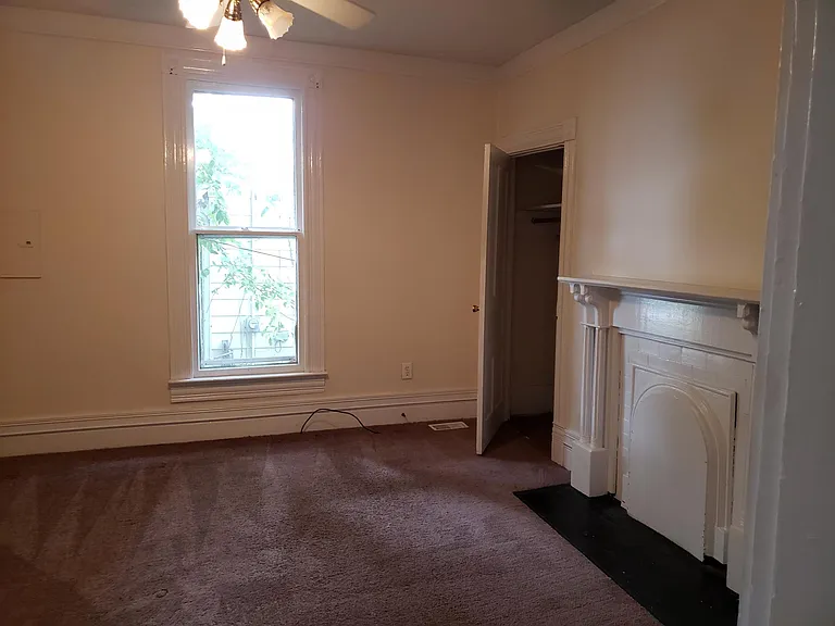 1354 High St — Photo 7