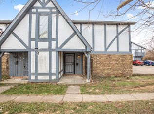 9792 Kingscross Ct, Indianapolis, IN 46235