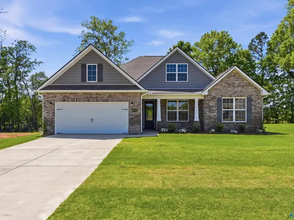 20992 English Ivy Ln, Athens, AL 35611