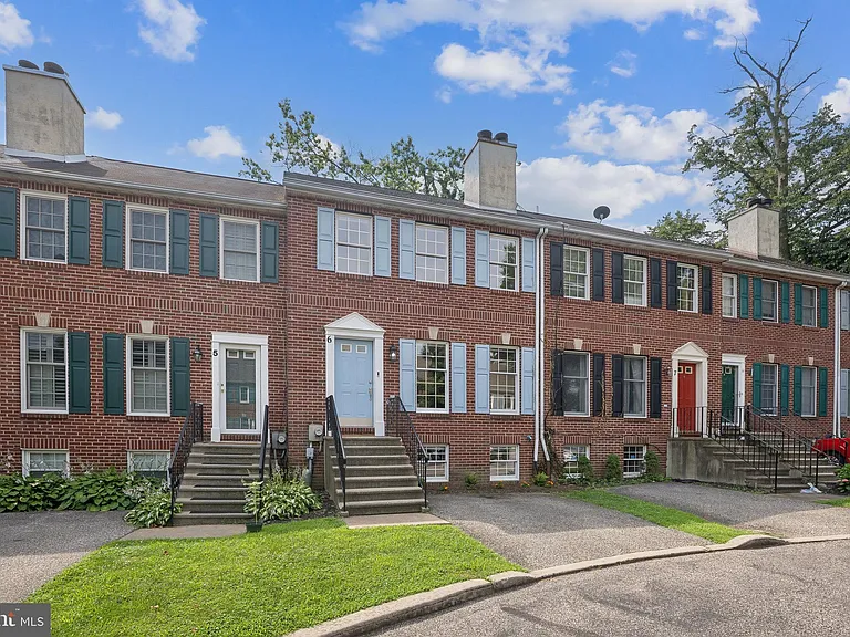 5400 Wissahickon Ave #6 — Photo 31