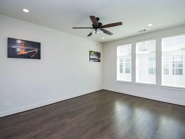 6031 Cypress St — Photo 8