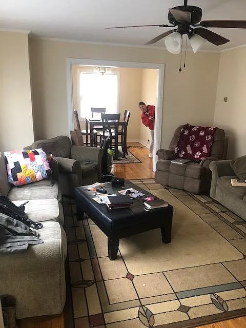 3 bed, 1400 sqft, $1,750 — Photo 3