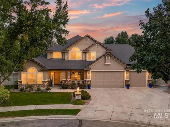 277 W Drift Stone Ct, Eagle, ID 83616