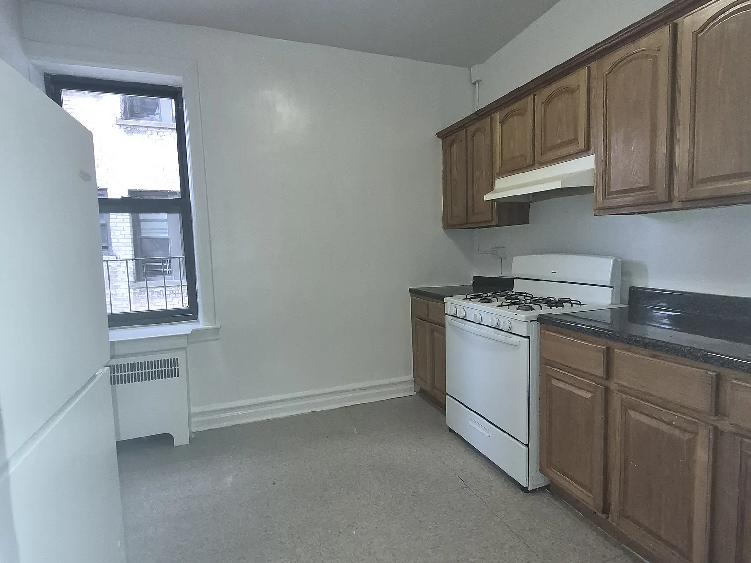 87-60 113th Street — Photo 3