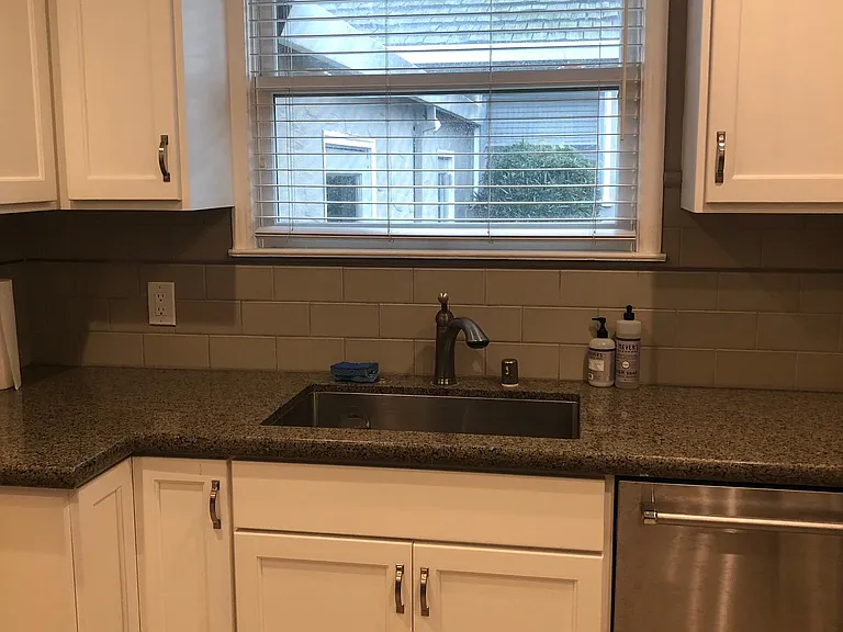 1161 Britton Ave — Photo 6