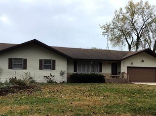 614 W Hamilton St, New Hampton, IA 50659