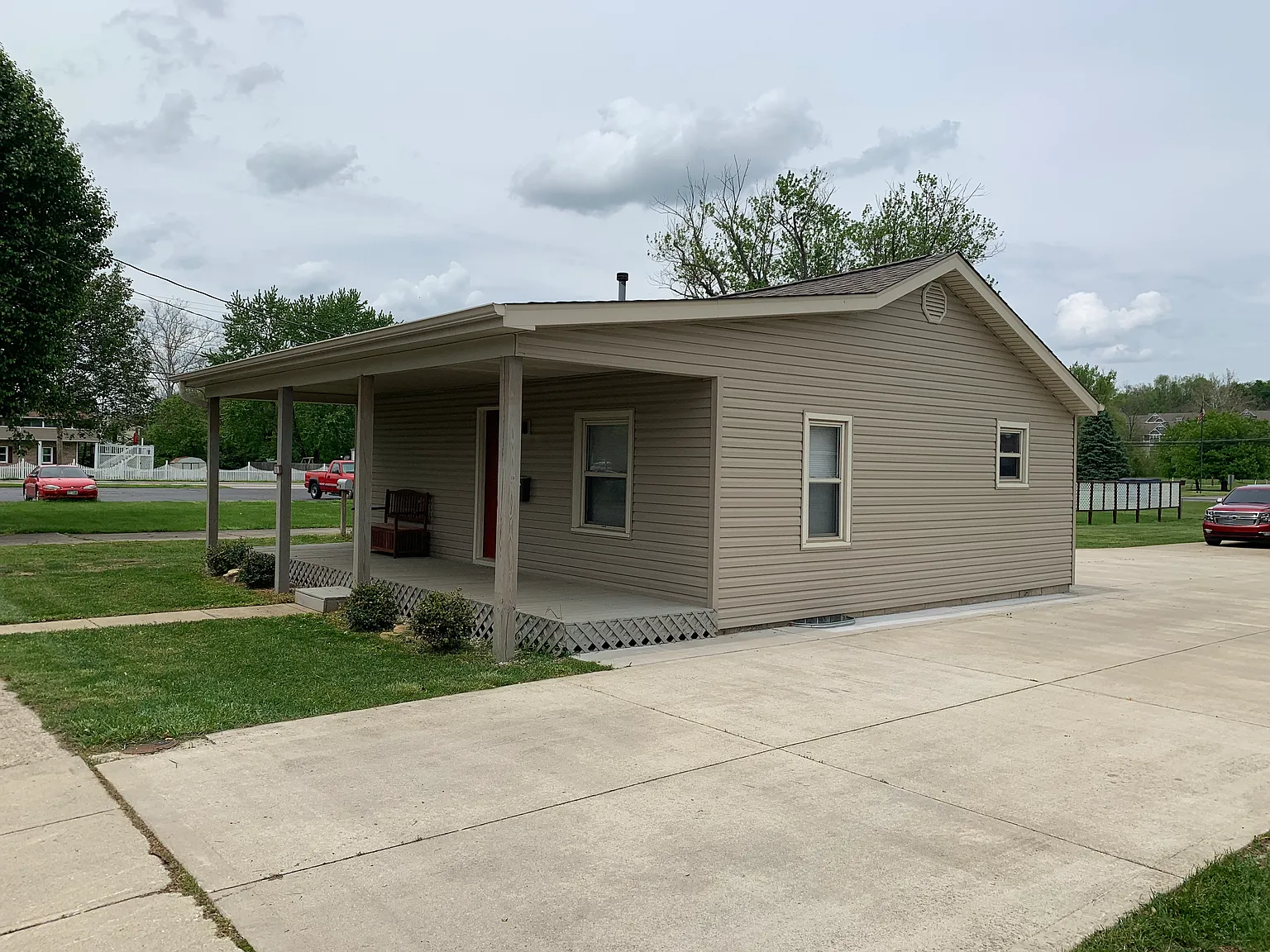 2 bed, 672 sqft, $1,700 — Photo 3