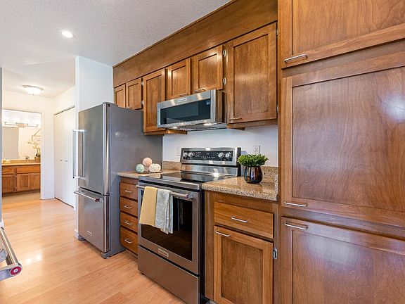5th image of 39029 Guardino Dr APT 313
