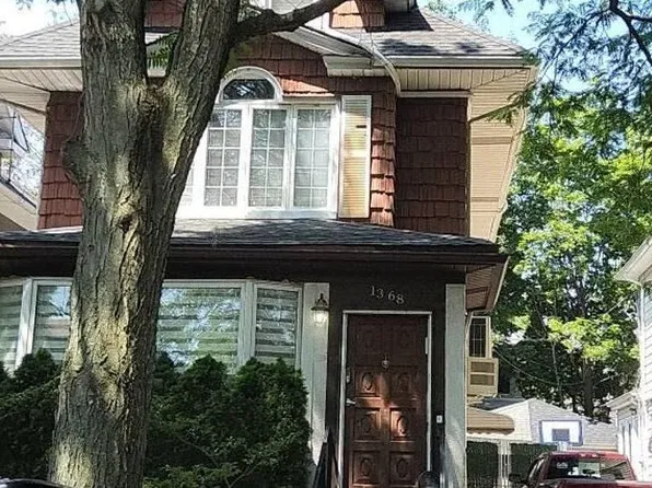 1368 E 28th St, Brooklyn, NY 11210