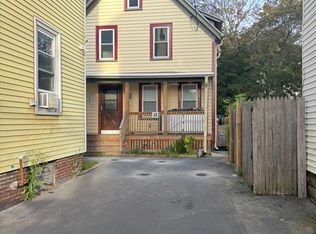 13 Moulton St, Lynn, MA 01905
