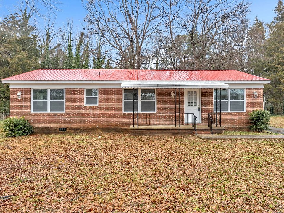 1st image of 111 Indiana Cir