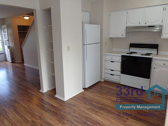 5th image of 9281 Nieman Rd
