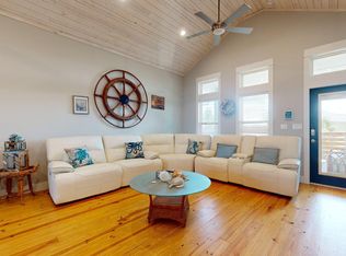 417 Paradise Pointe Dr, Port Aransas, TX 78373