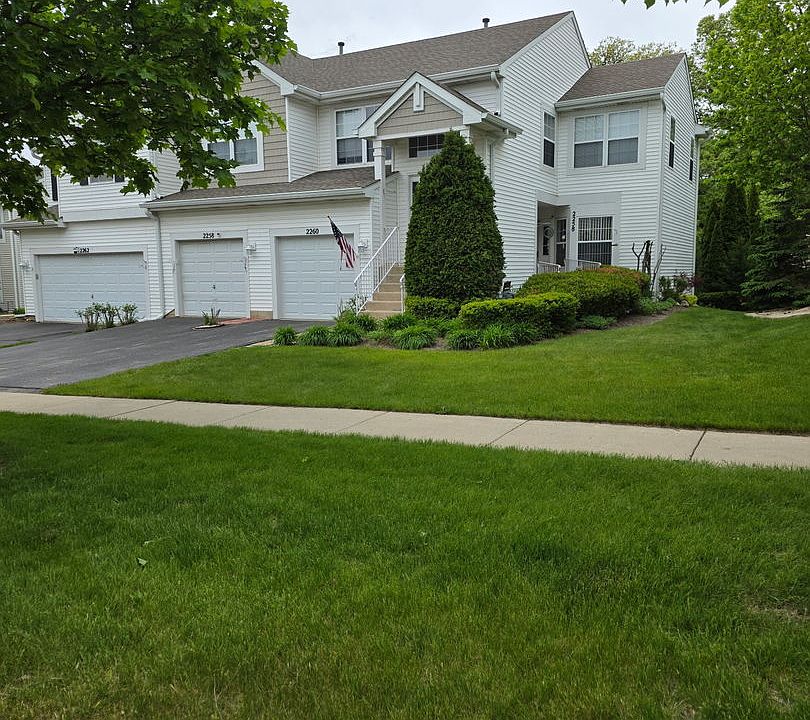 1st image of 2260 Woodside Dr