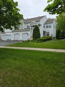 2260 Woodside Dr, Carpentersville, IL, 60110