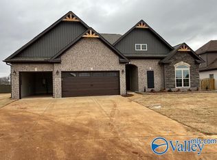 106 Conifer Ct, Madison, AL 35757