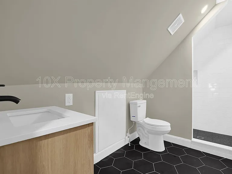 555 Kimball Pl — Photo 20