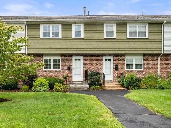 22 Hemlock Cir, Millis, MA 02054