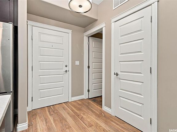 3rd image of UNIT 103-423 Nelson ROAD