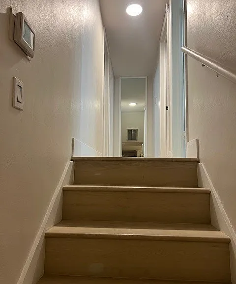 6213 Fairwood Ave — Photo 29