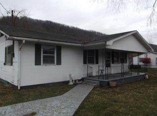 165 Bumpus Cove Rd, Erwin, TN 37650