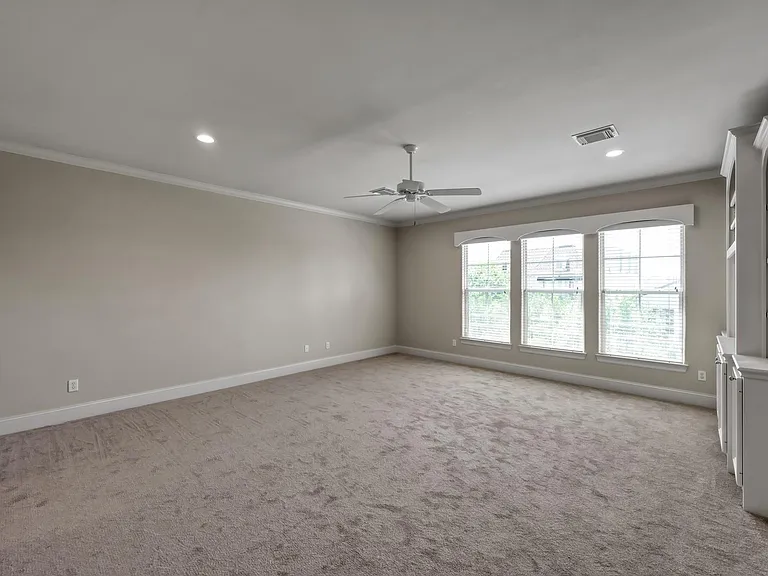 2101 Elmen St — Photo 23