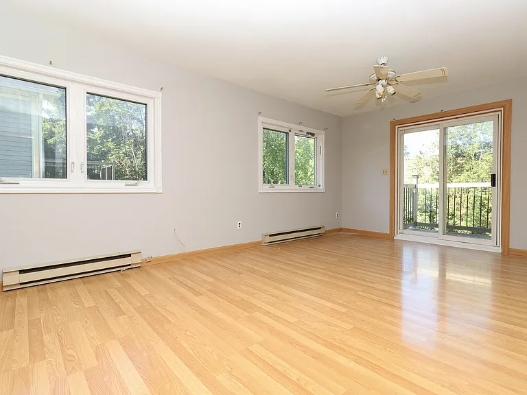40 Helen St #1 — Photo 17