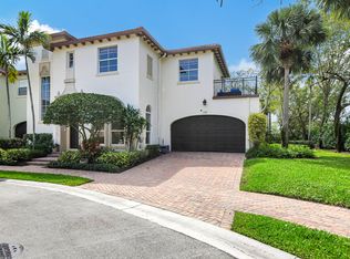 109 Via Floresta Dr, Boca Raton, FL 33487