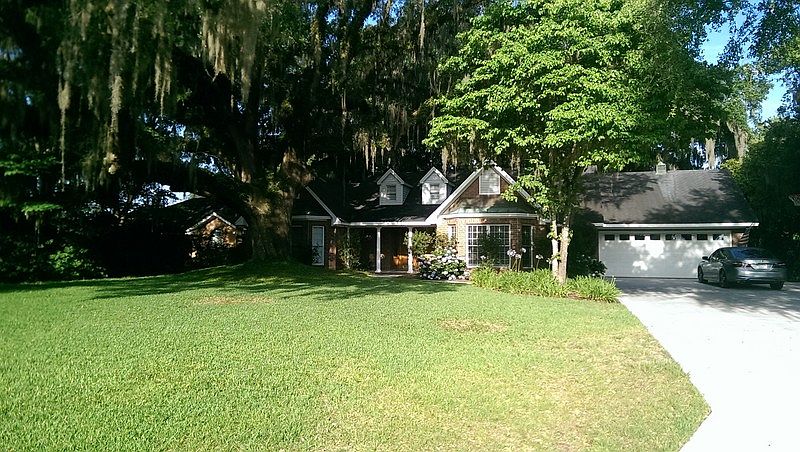 Front Yard & House