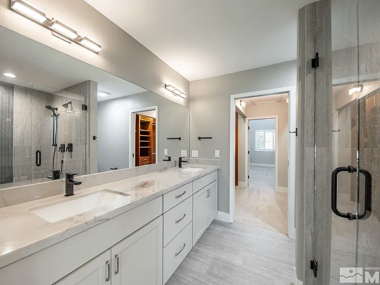 430 Angela Pl — Photo 23