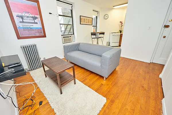 Rented by Genik Group Corp | media 12