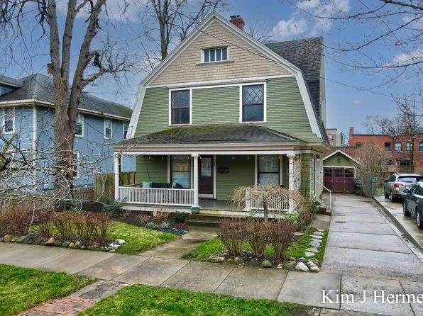 946 Virginia St SE, Grand Rapids, MI 49506