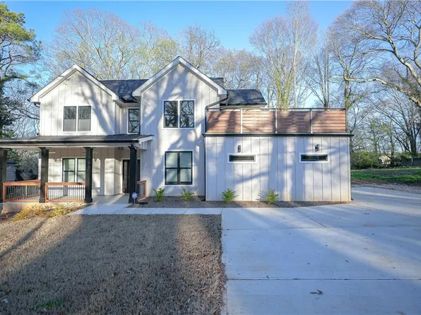 1452 Lockwood Dr SW, Atlanta, GA 30311