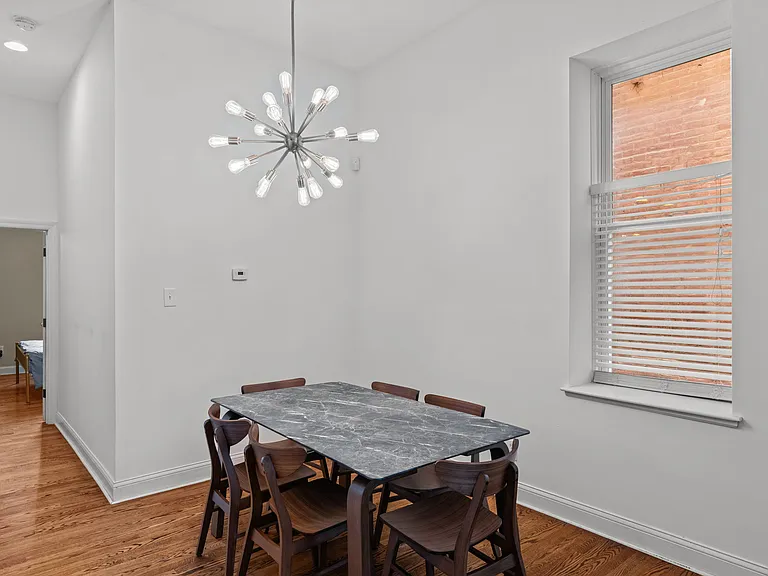 1422 Dolman St — Photo 14
