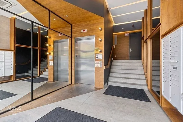 Rented by MNS | media 33