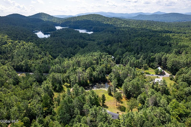 4th image of 177 Forest Lake Road