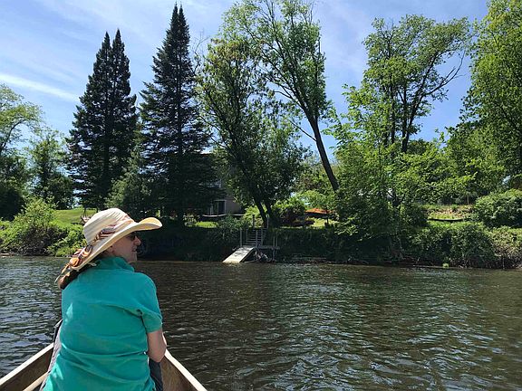 2nd image of 13 Ferry Road